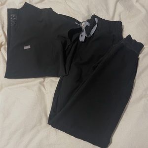 Figs Black Catarina Top